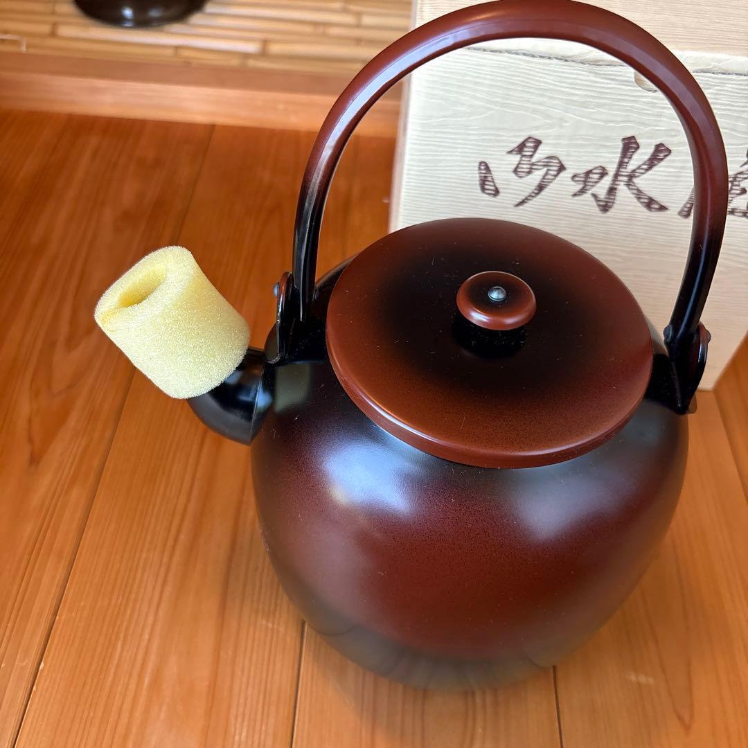 茶道具　未使用　水注(水次)薬缶 口蓋無し　￼腰黒ヤカン 利休形　秀峰堂