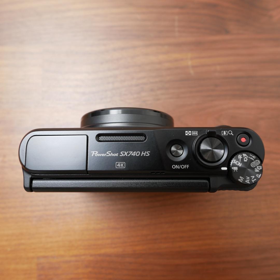 【ほぼ新品】オマケ付 Canon PowerShot SX740HS ブラック