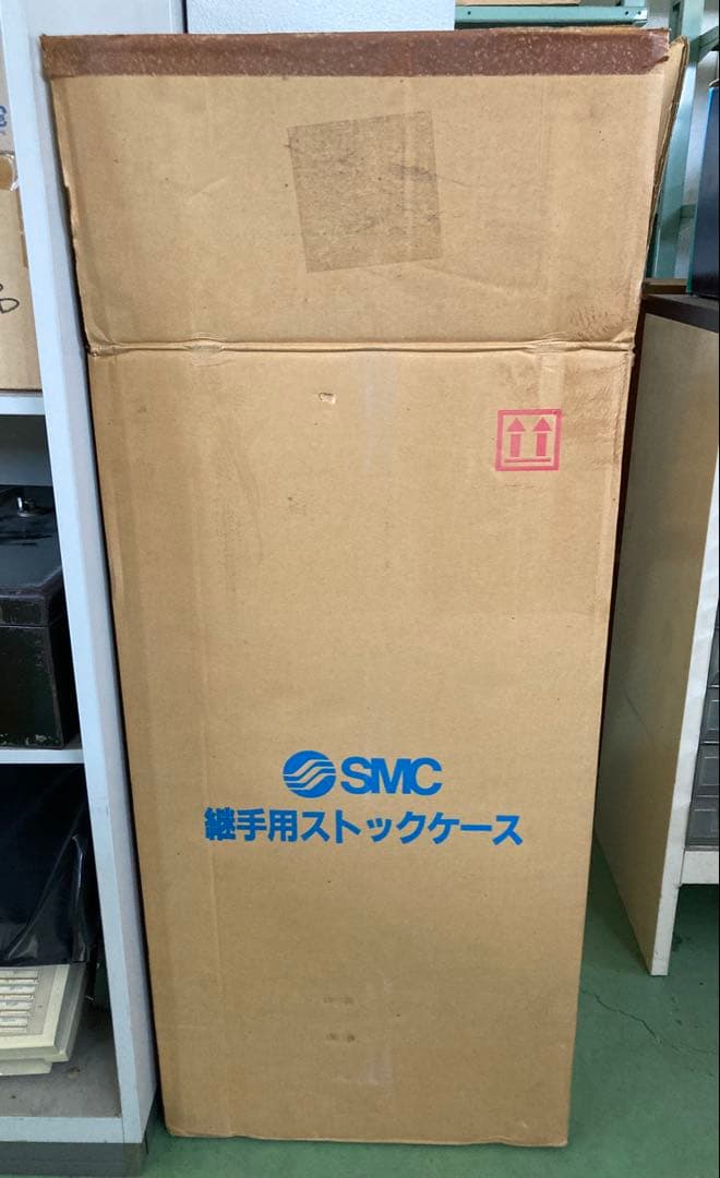 SMC 継手用ストックケース 鍵・仕切り板・ラベル完備 美品