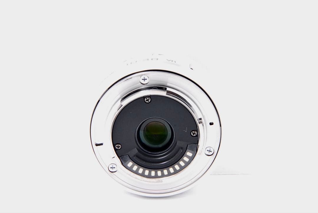 【美品】Nikon1 ニコン J5 標準レンズキット ミラーレス Wi-Fi