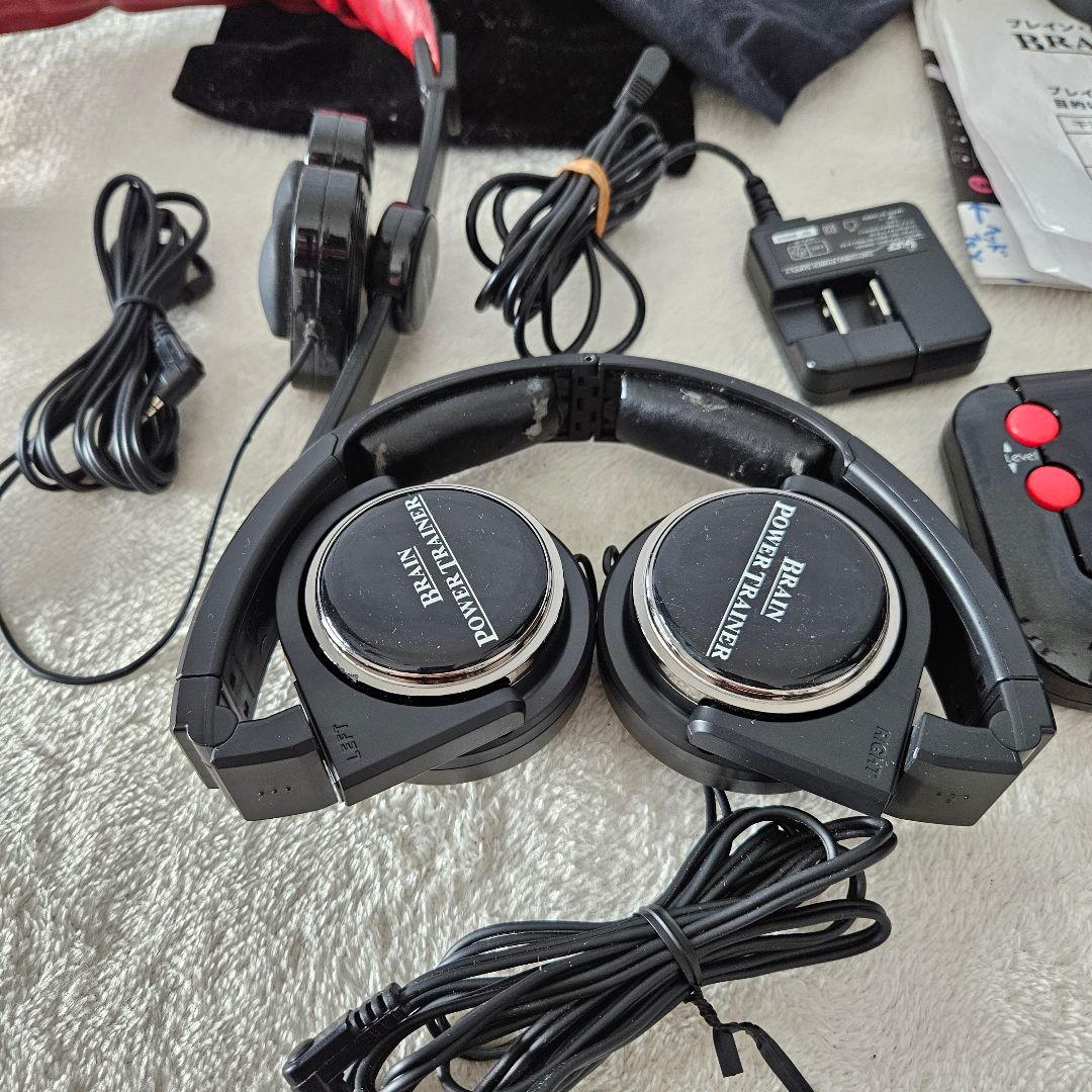 BRAIN POWER TRAINER　ヘッドホン2個セット　ACアダプター付き