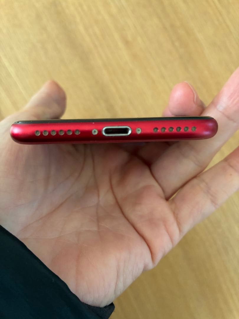 iPhone SE 第3世代 64GB レッド