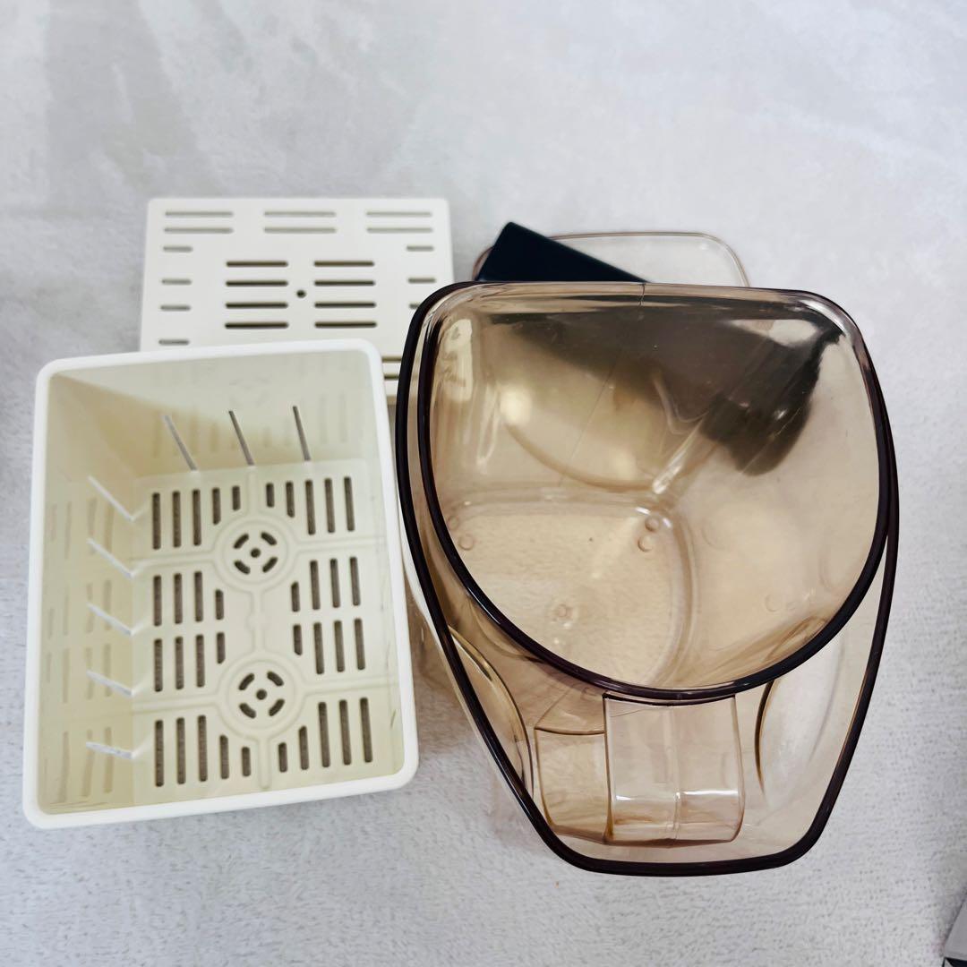 【極美品】HUROM HI-EBA06スロージューサー(ワインレッド)