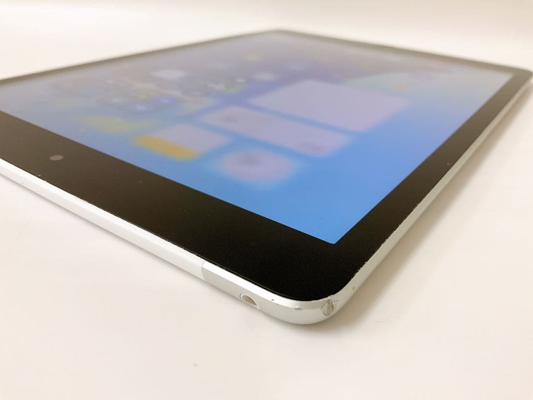 【BT87％】iPad 第9世代 64GB Cellularモデル シルバー