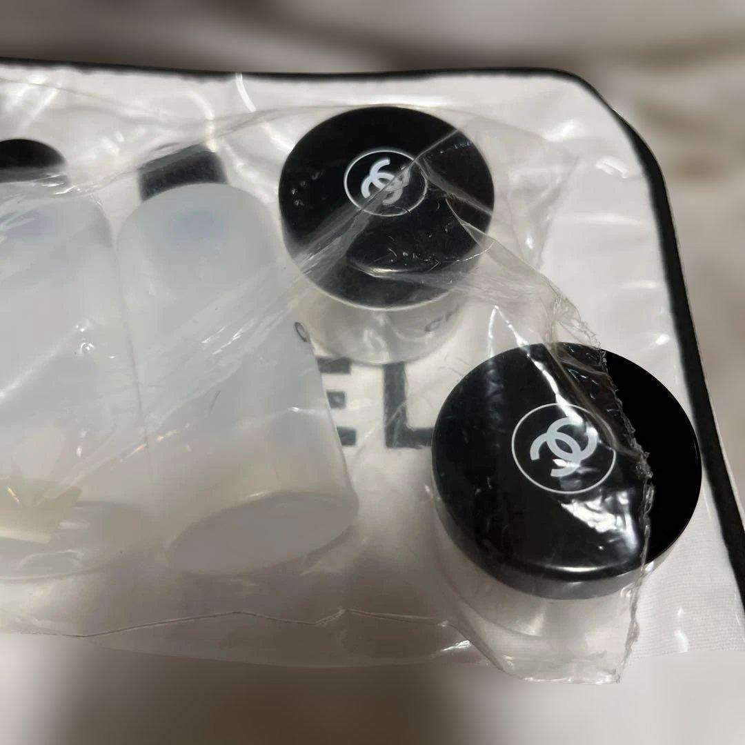 CHANEL ポーチ&トラベル用詰め替え容器セット