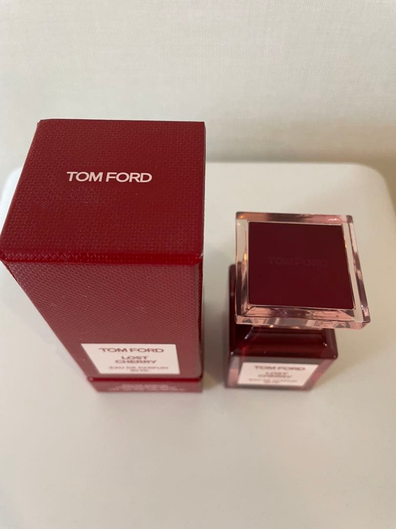 TOM FORD LOST CHERRY 30mL ショッパー付き
