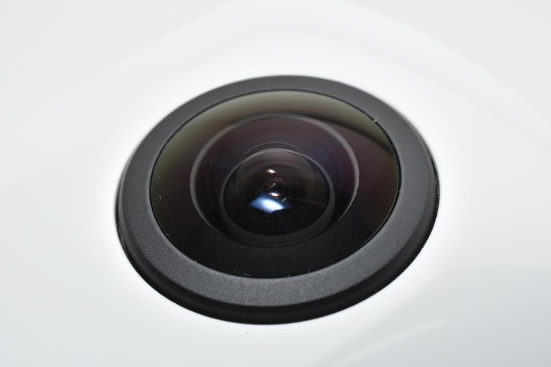 ＜1041＞ RICOH THETA SC2 WHITE ホワイト