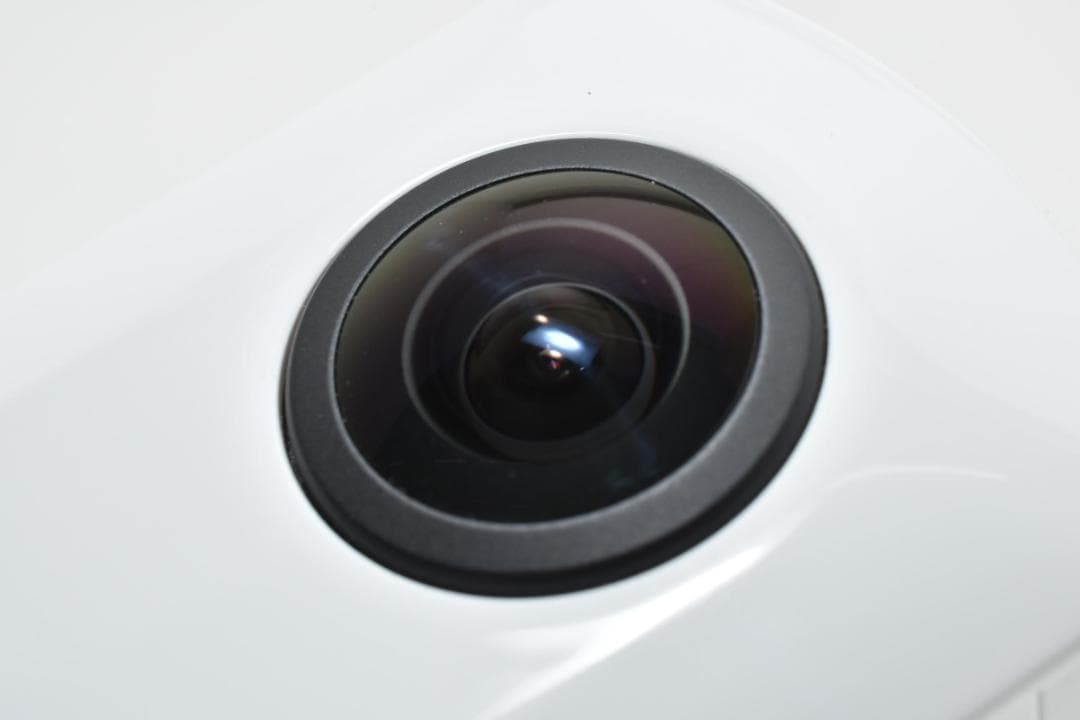 ＜1041＞ RICOH THETA SC2 WHITE ホワイト