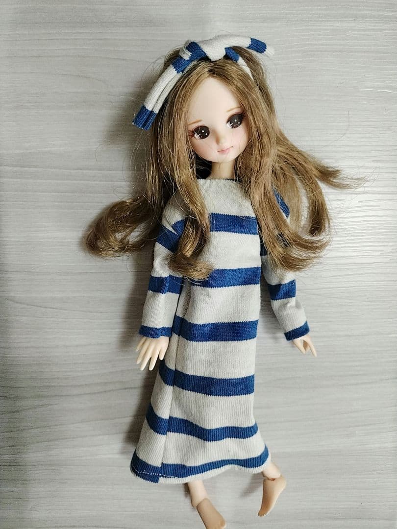 22センチドール服　　382