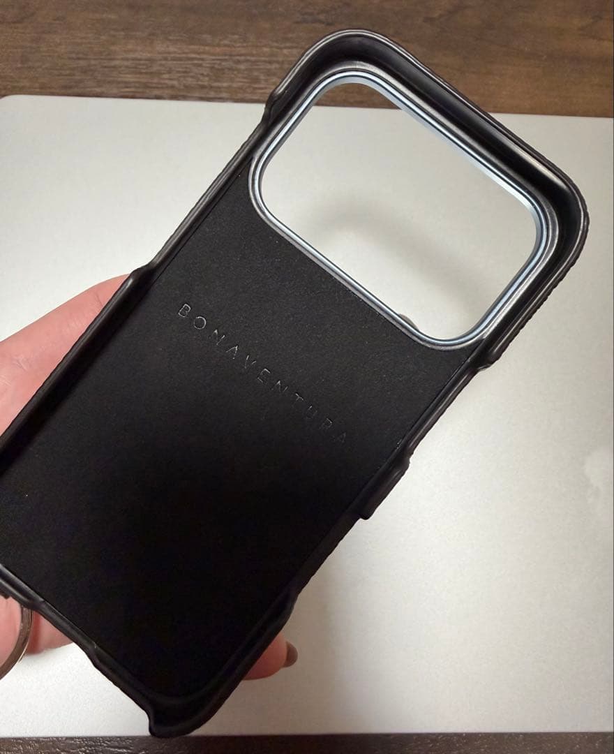 【早い者勝ち♡】iPhone17pro専用 バックカバーケース シュリンクレザー