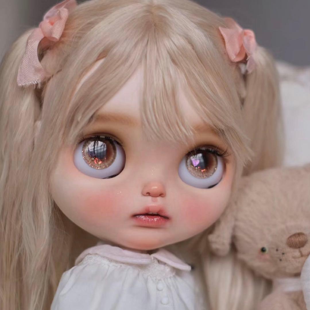 カスタムブライス 海外作家様 人形 かわいい 透明感 幼い ツインテールちゃん