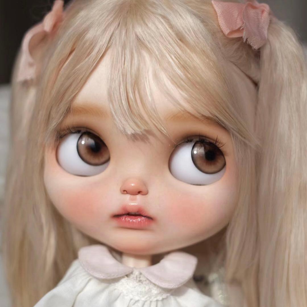 カスタムブライス 海外作家様 人形 かわいい 透明感 幼い ツインテールちゃん