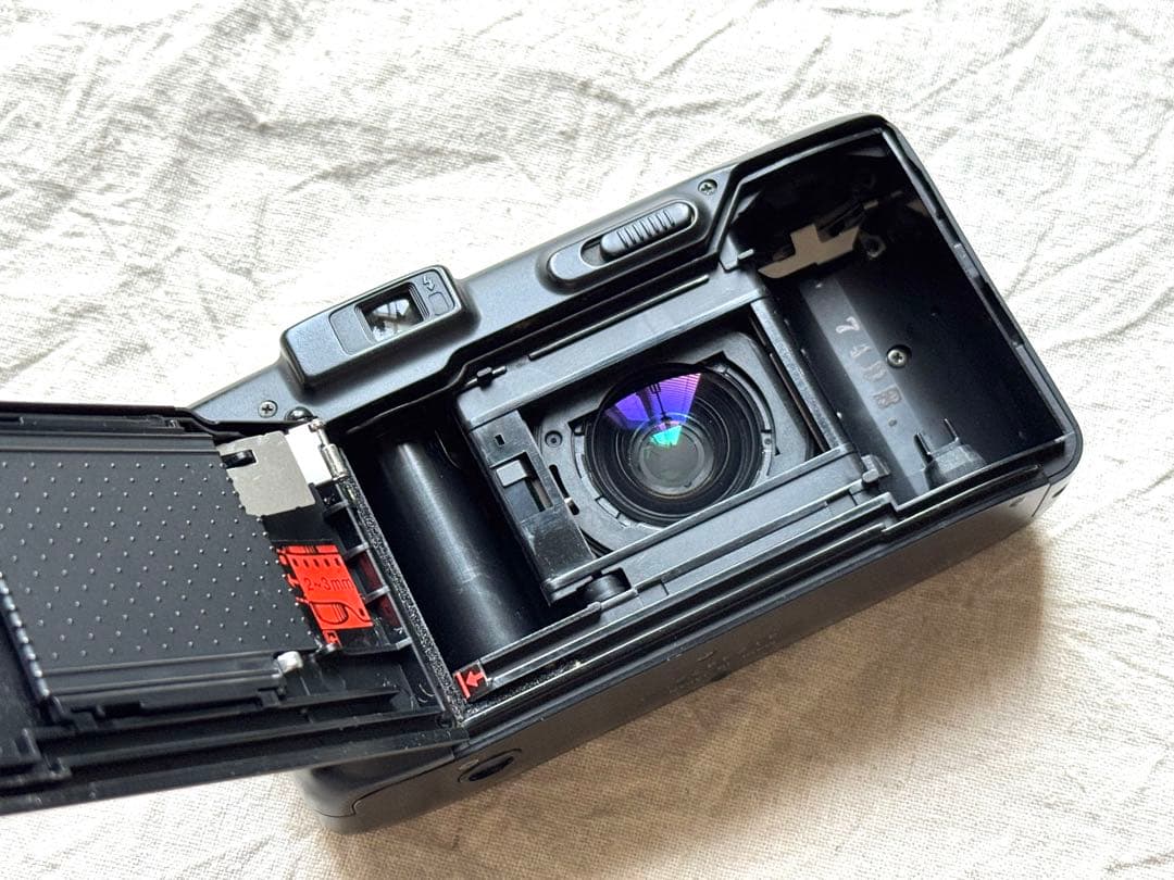 ⌘完動品！ 電池付き、作例あり！ Nikon ZOOM 300 AF⌘