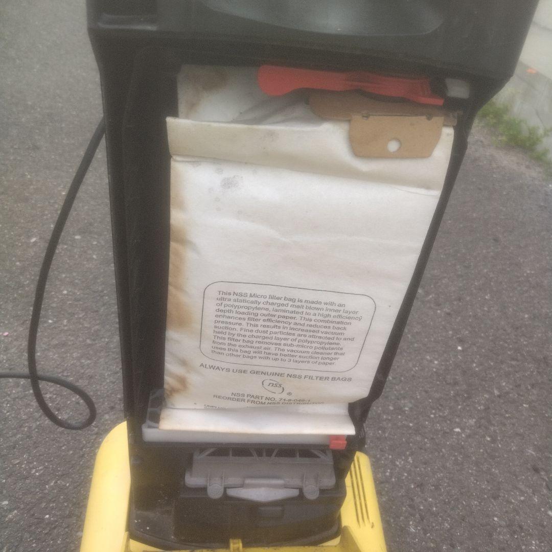 KARCHER手押し 小型式しき床 掃除機
