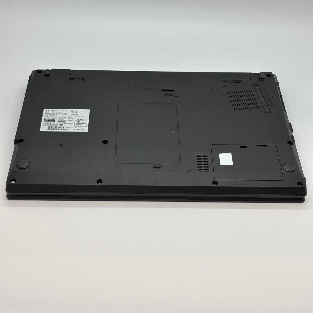富士通 A5512/J FMVA94004 i5-1245U/8G/256G 3