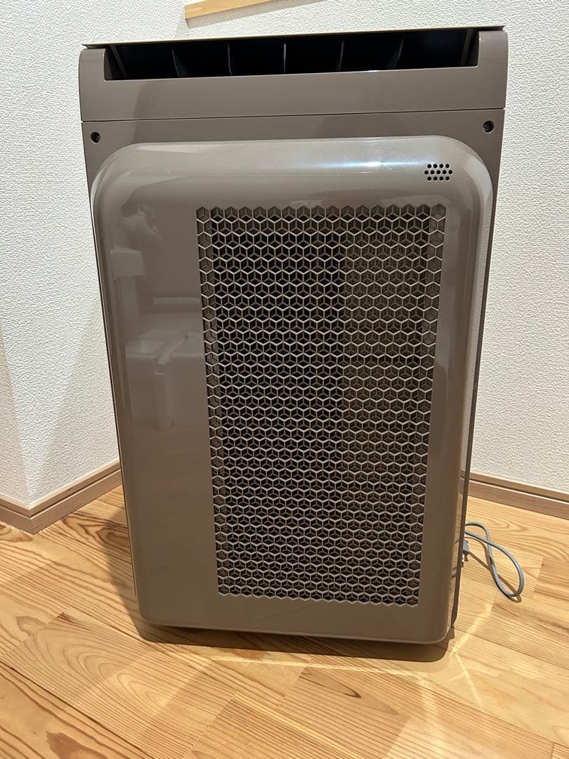 SHARP シャープ 加湿空気清浄機 プラズマクラスター KI-FX100-N