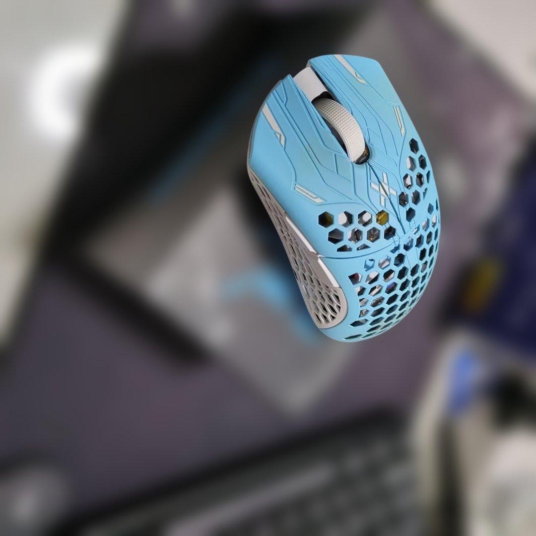 Finalmouse UltralightX PRO TARIK Mサイズ