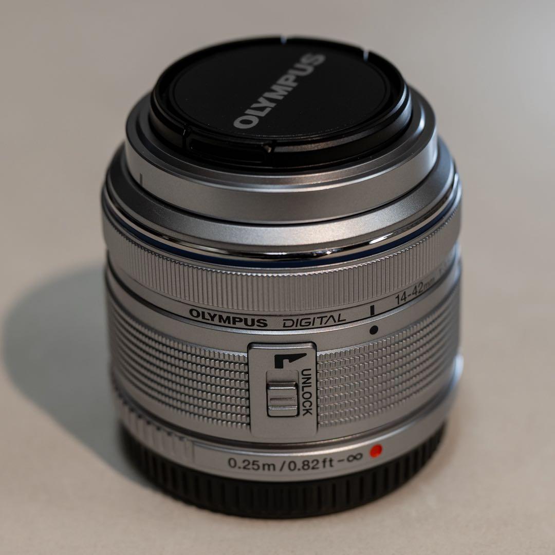 OLYMPUS M.ZUIKO 14-42mm F3.5-5.6ⅡR