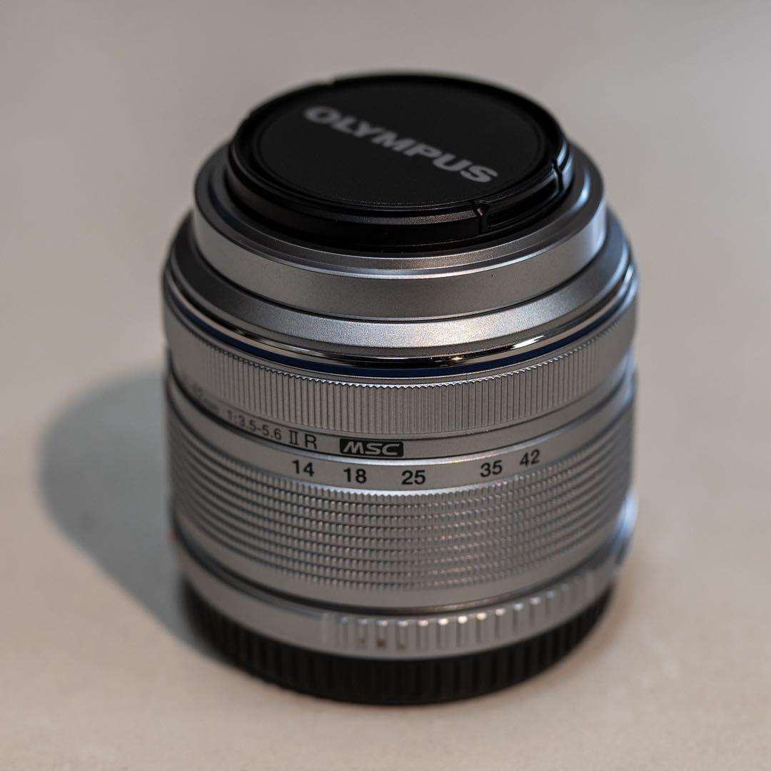 OLYMPUS M.ZUIKO 14-42mm F3.5-5.6ⅡR