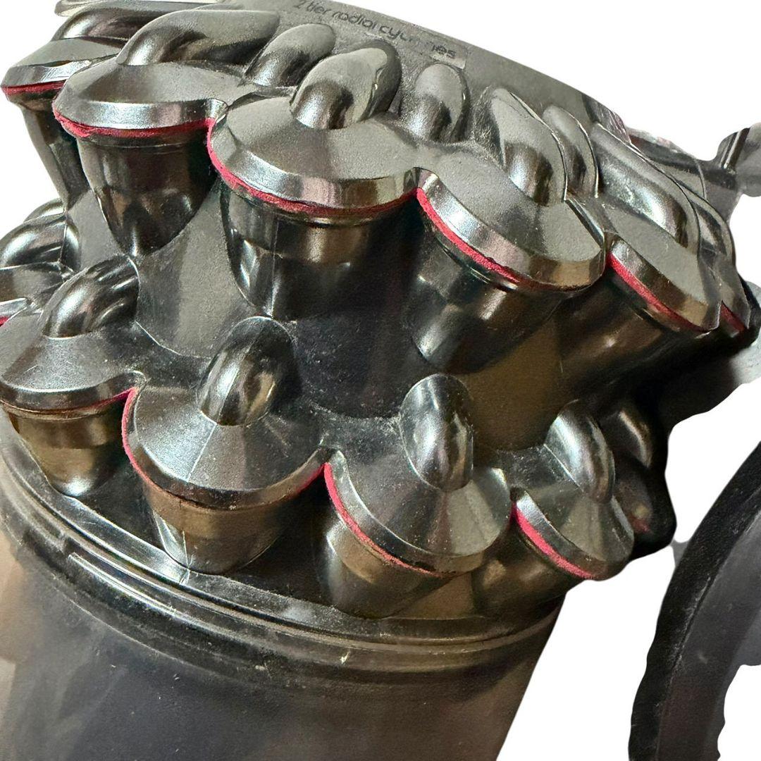 【高吸引力】698 Dyson DC63 本体 サイクロン掃除機 217-27