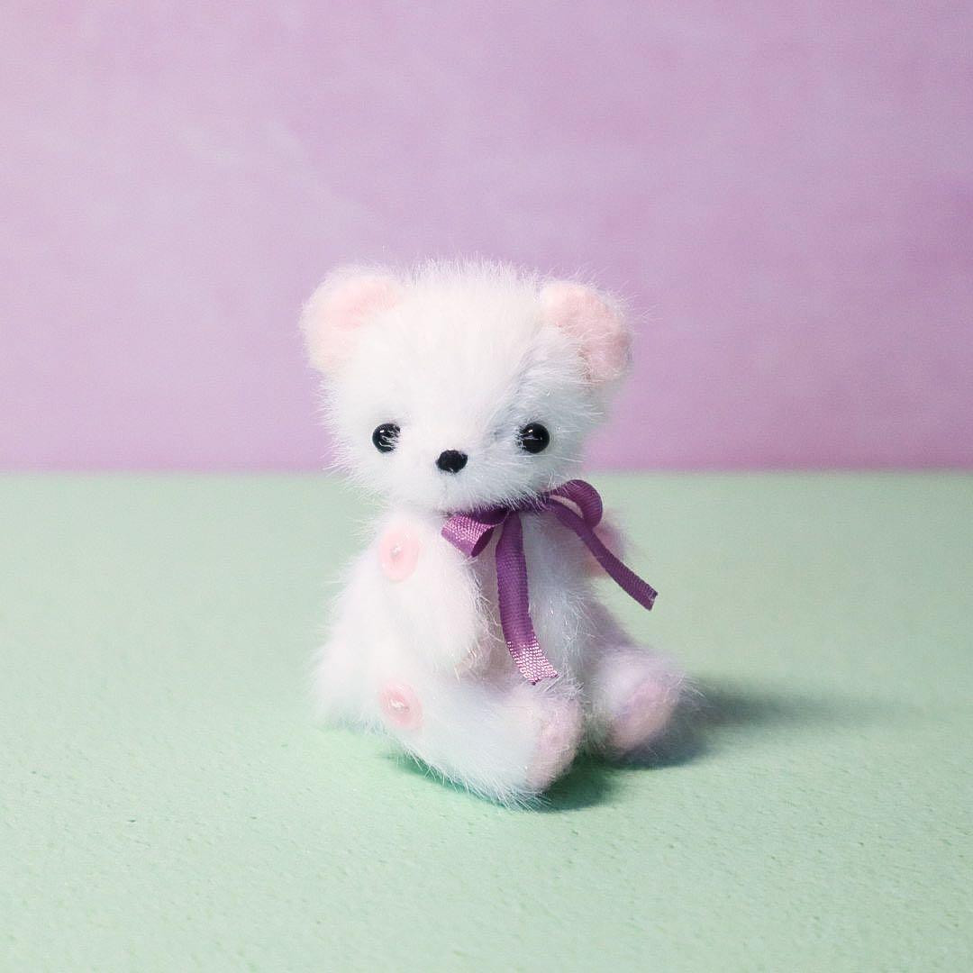 ハンドメイド・ミニチュアベア　ミニチュアテディベア　手作り　ぬいぐるみ　作家