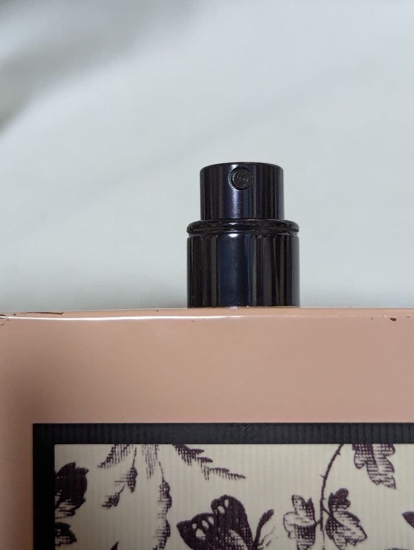 廃盤希少グッチブルームネッターレディフォーリオードパルファム100ml