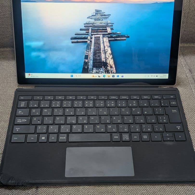 Surface Pro 7 i5 8GB 128GBタイプカバー付属 A