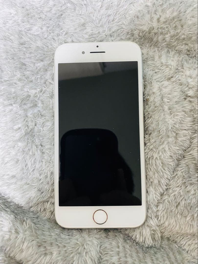 【SIMフリー】iPhone 8 シルバー 64GB
