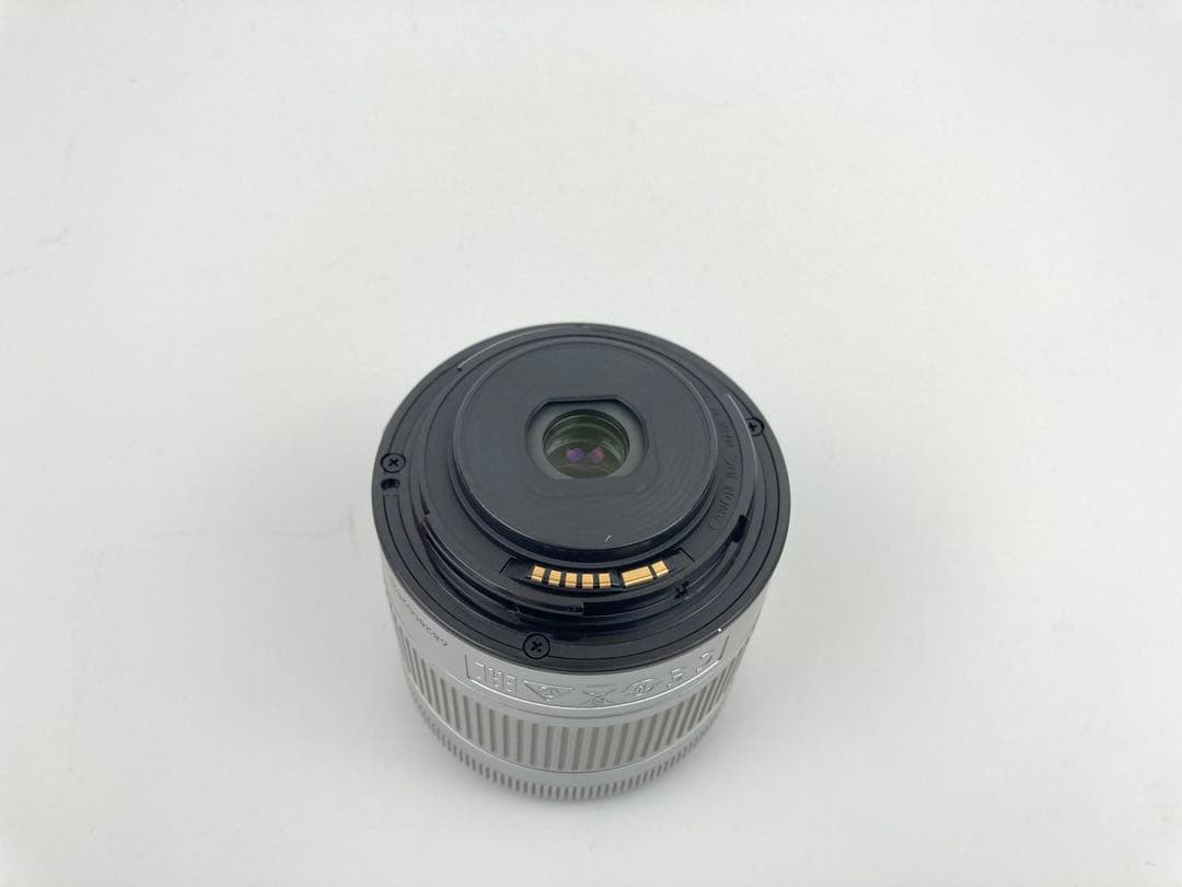 【極美品】Canon デジタル一眼レフカメラ EOS Kiss X9 ホワイト