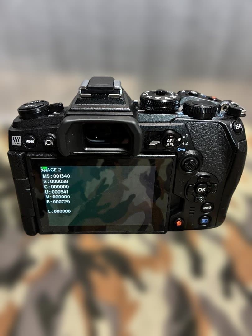 ≪美品≫OLYMPUS オリンパス OM-D E-M1 Mark Ⅲ ボディ