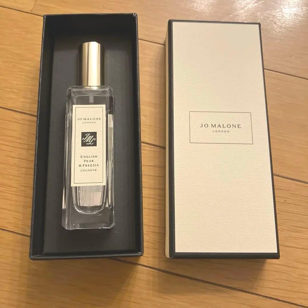 30ml 新品未使用！26年3月購入 イングリッシュペアー&フリージア コロン