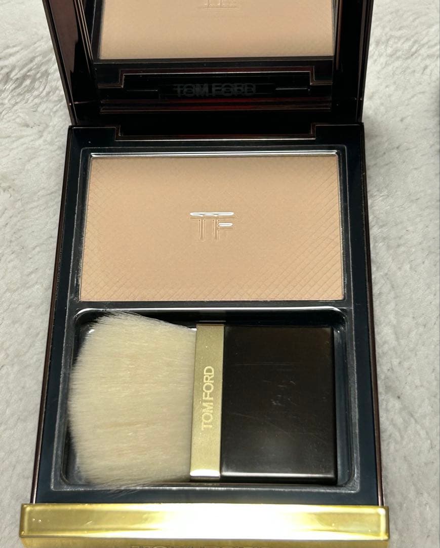 TOM FORD ARCHITECTURE プレストパウダー 01
