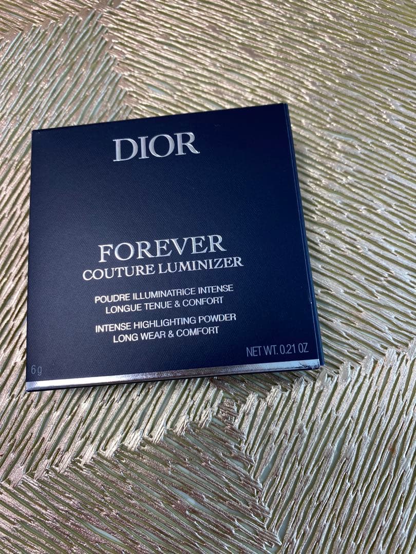 DIOR スキン　フォーエヴァークチュール　ルミナイザー