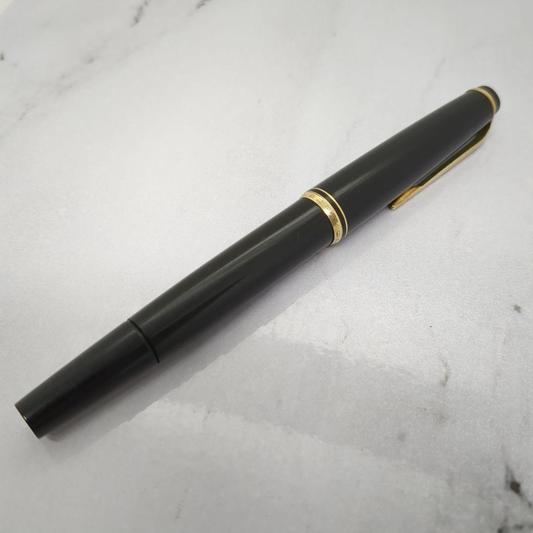 【早い者勝ち】MONTBLANC モンブラン 万年筆 No 22 14金