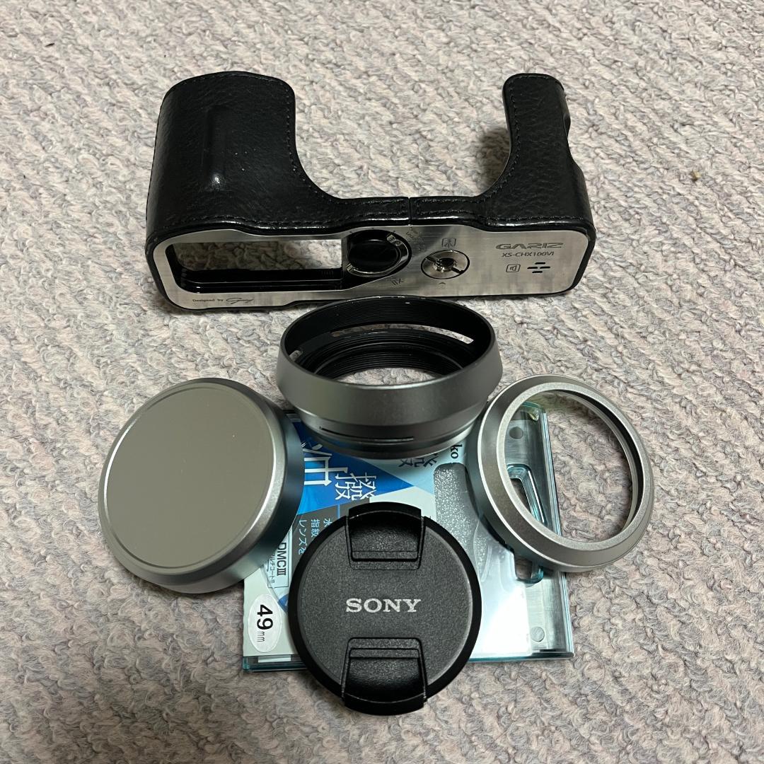 【多言語】Fujifilm x100vi シルバー 【アクセサリー多数】