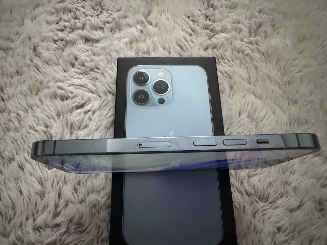 iPhone 13pro 128GB シエラブルー　SIMフリー