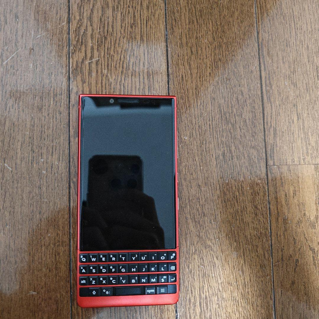 日本版 BlackBerry KEY2 RED Edition