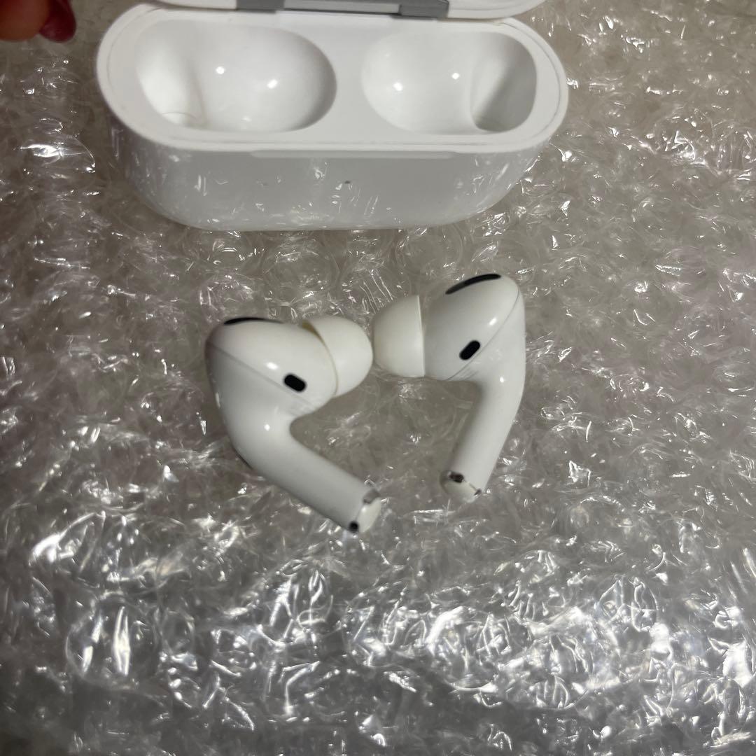 Apple AirPods Pro 正規品　純正品　本体　左右イヤホン