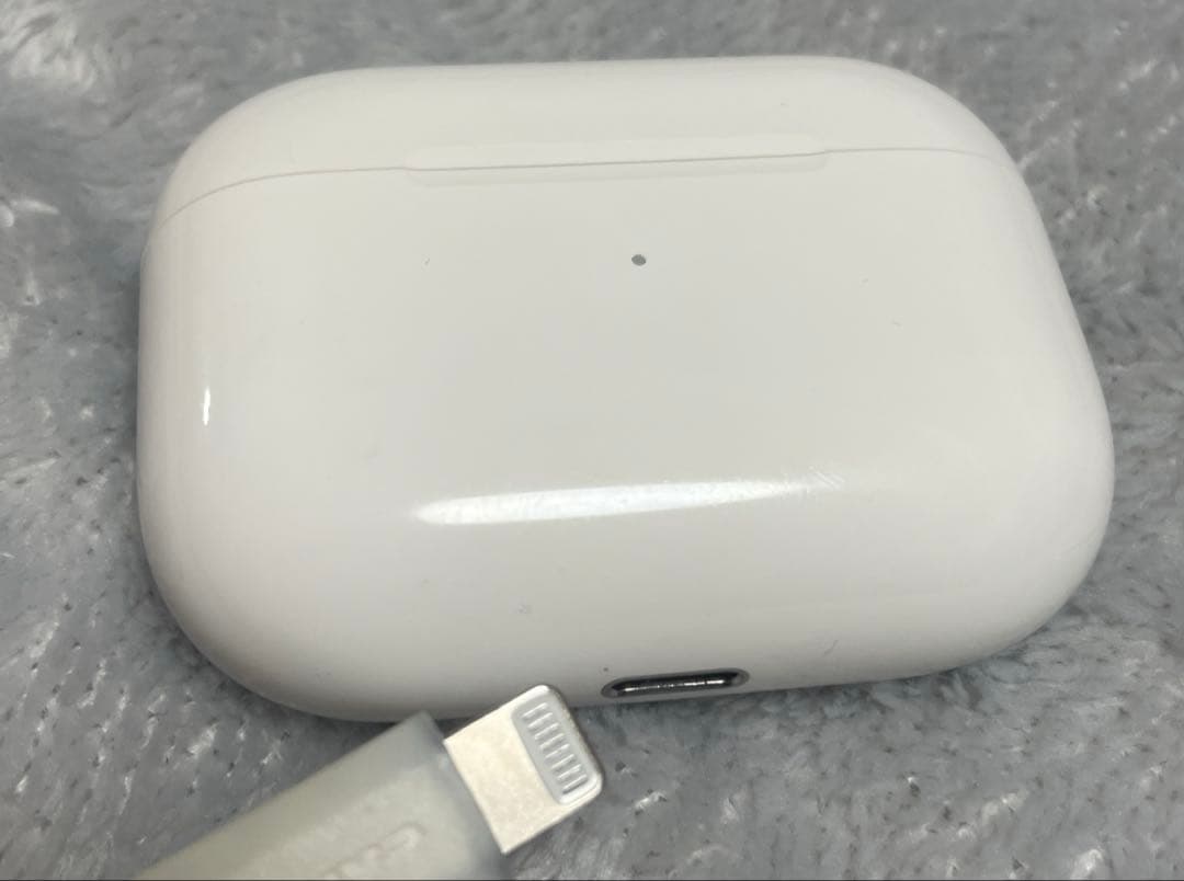 Apple AirPods Pro 正規品　純正品　本体　左右イヤホン