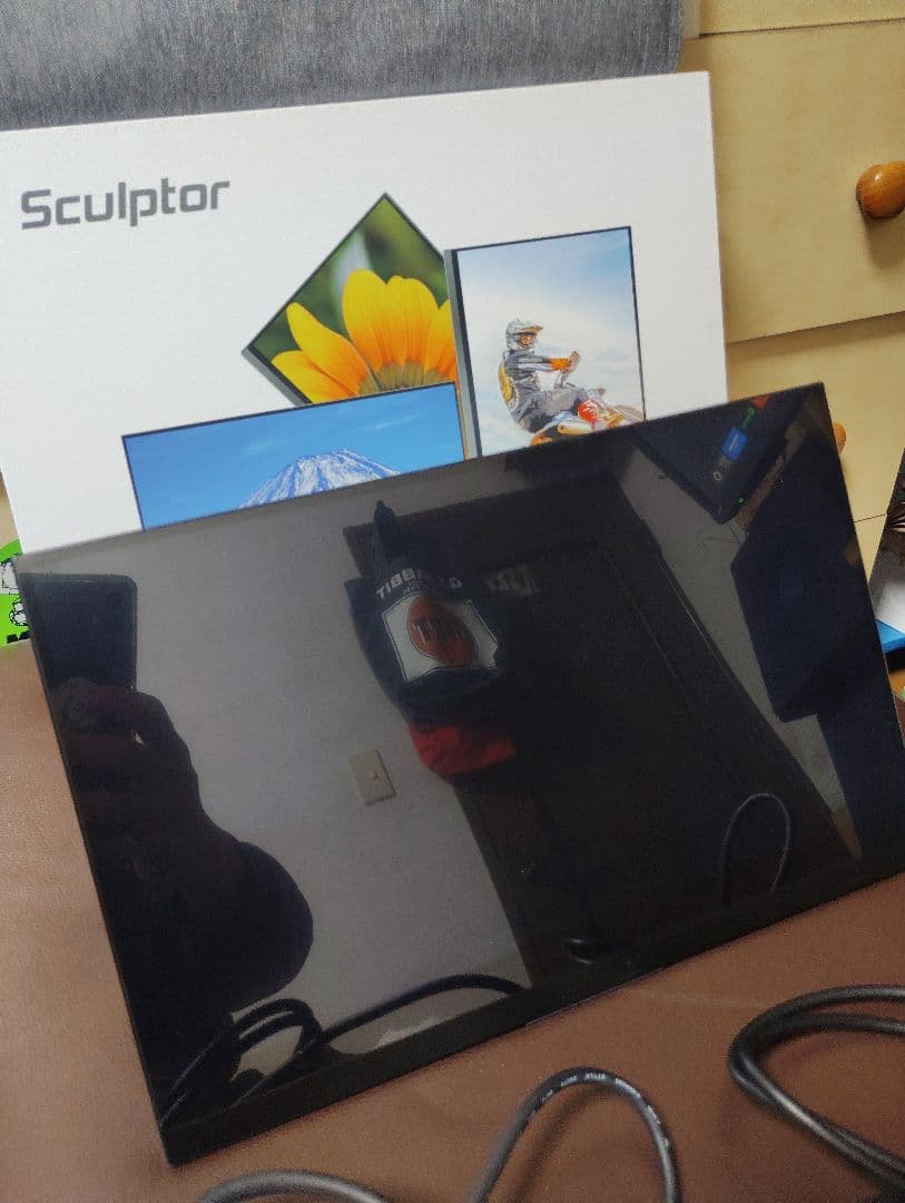 4K Sculptor モバイルディスプレイ MU140LA　モバイルモニター