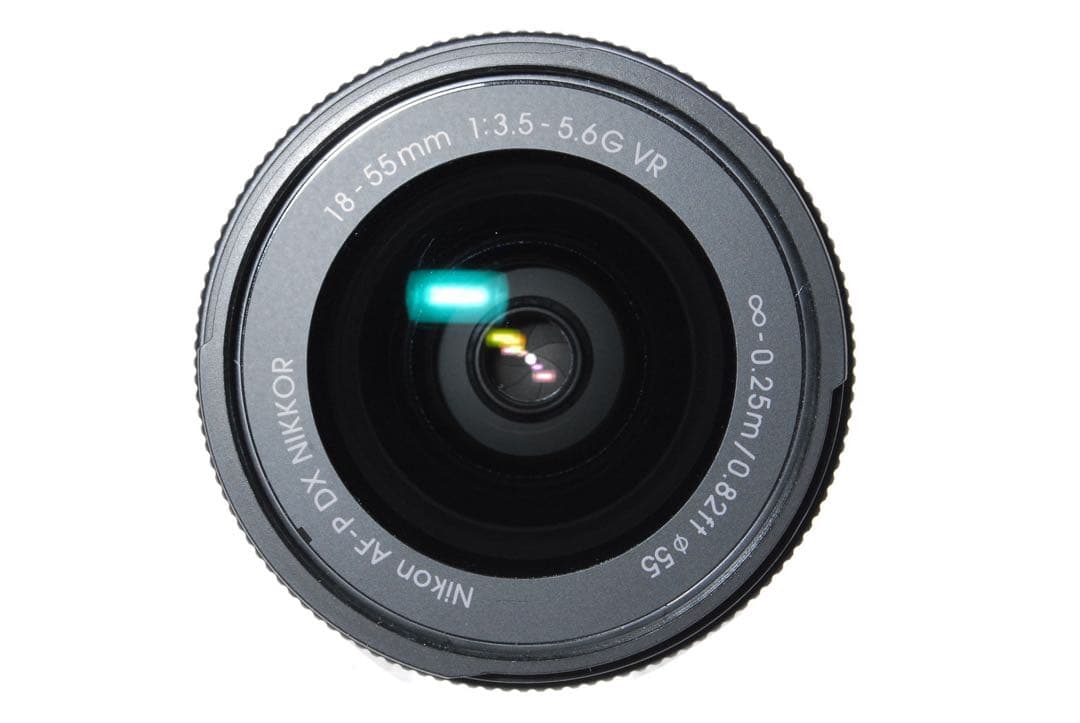 ✨極美品✨ニコン D5600❤️バリアングル液晶搭載モデル！