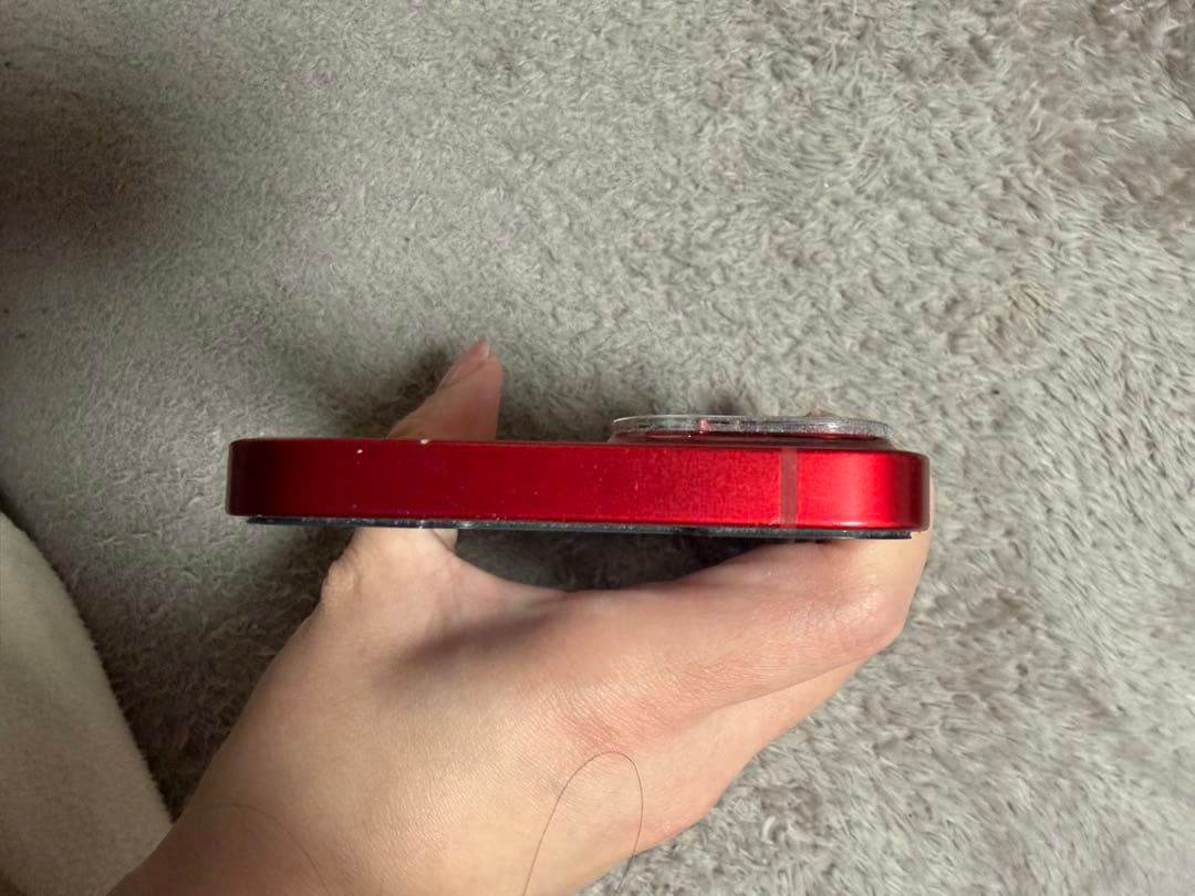 Apple iPhone 13 Product Red 本体