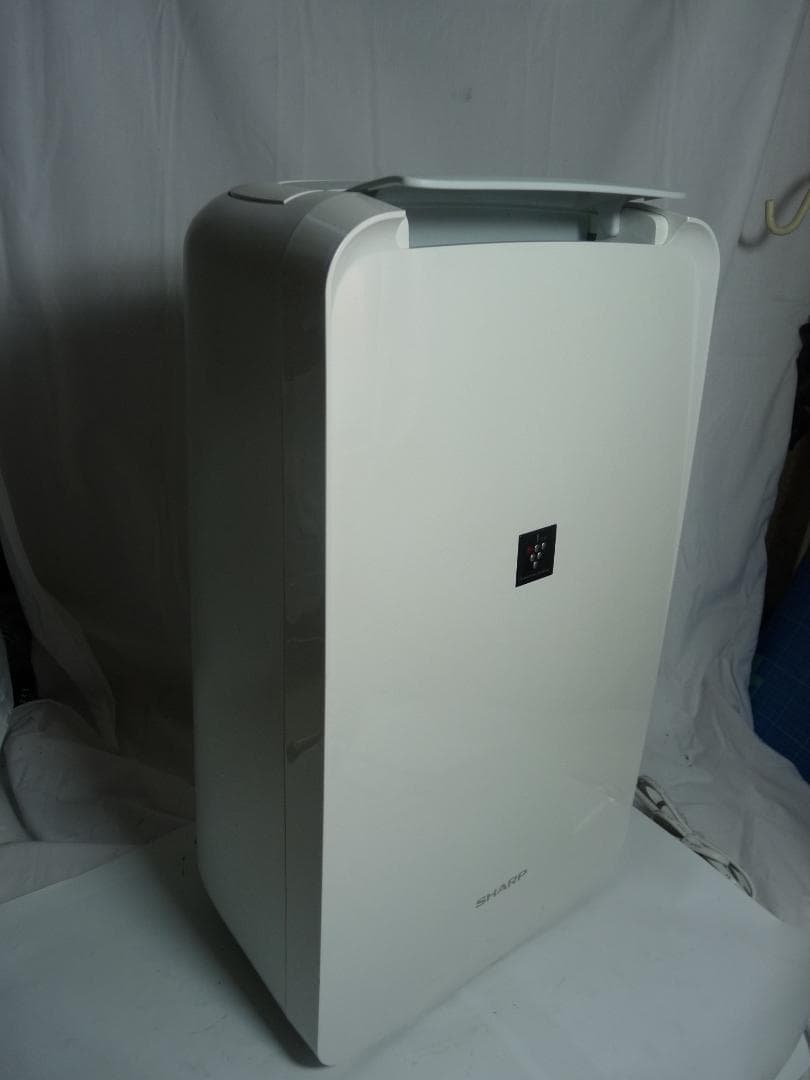 SHARP 除湿器 CV-J71 2020年　プラズマクラスター　ホワイト