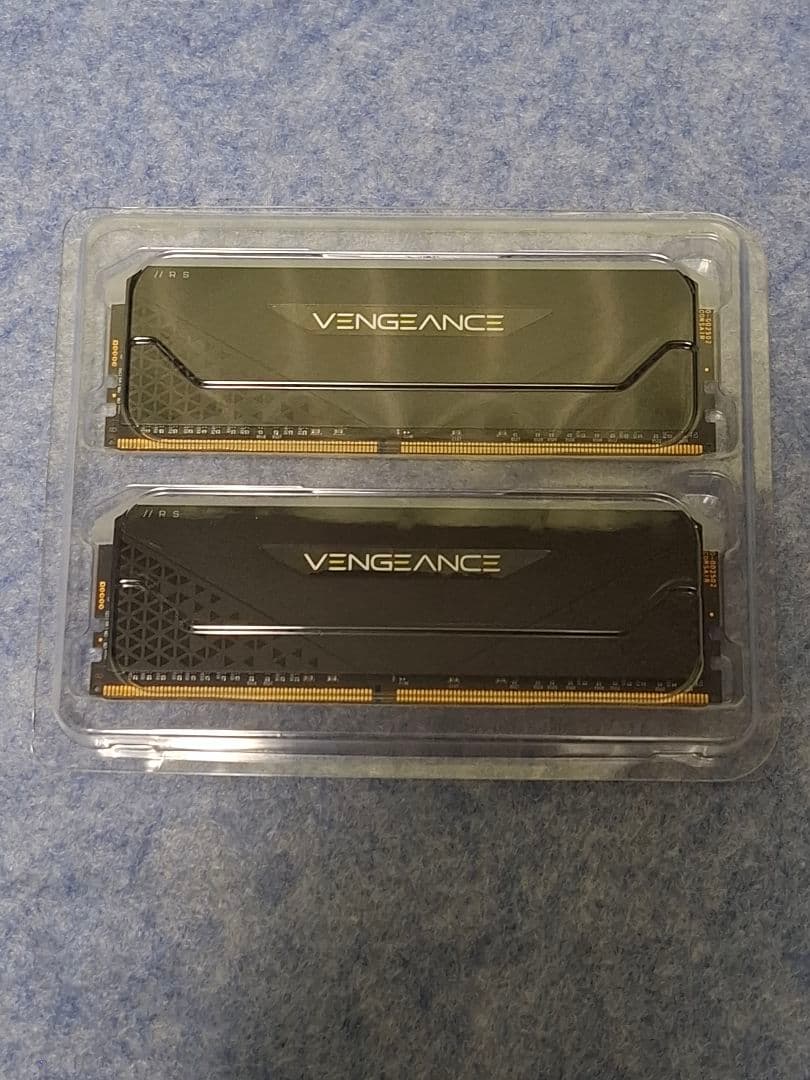 Corsair DDR4メモリー 64GB(32GB×2枚)