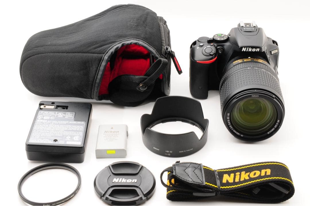 美品 【SC:8,443回】 ニコン Nikon D5500 18-140mm