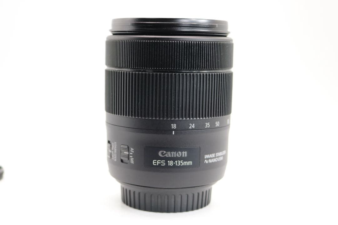 【Canon EF-S 18-135mm IS USM】 EFレンズ 安心保証◎