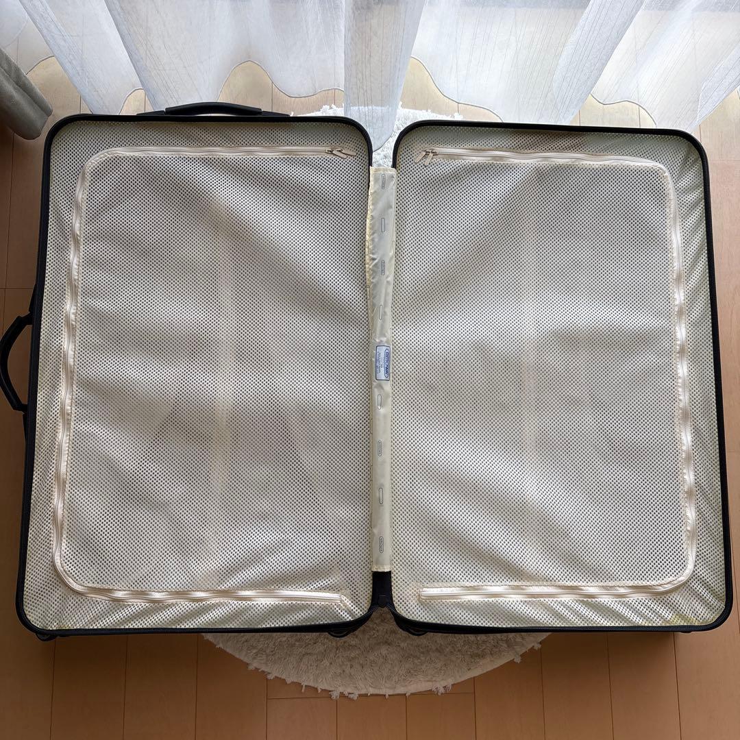 リモワ サルサエアー 65L アイスブルー 4輪 亀裂あり