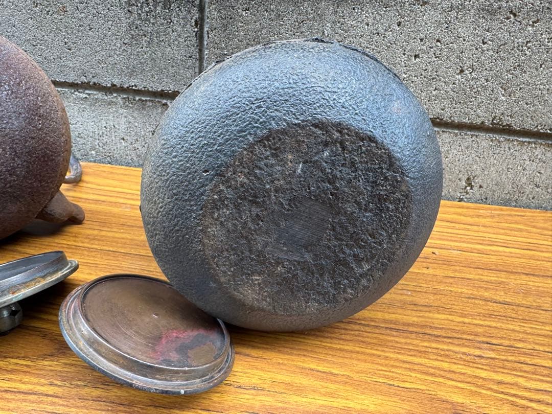 龍文堂　小型　鉄瓶 黒色と茶色 2点セット