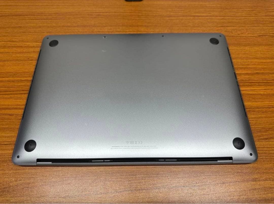 MacBook本体 MacBook Pro 13inch 2020 16G/512G