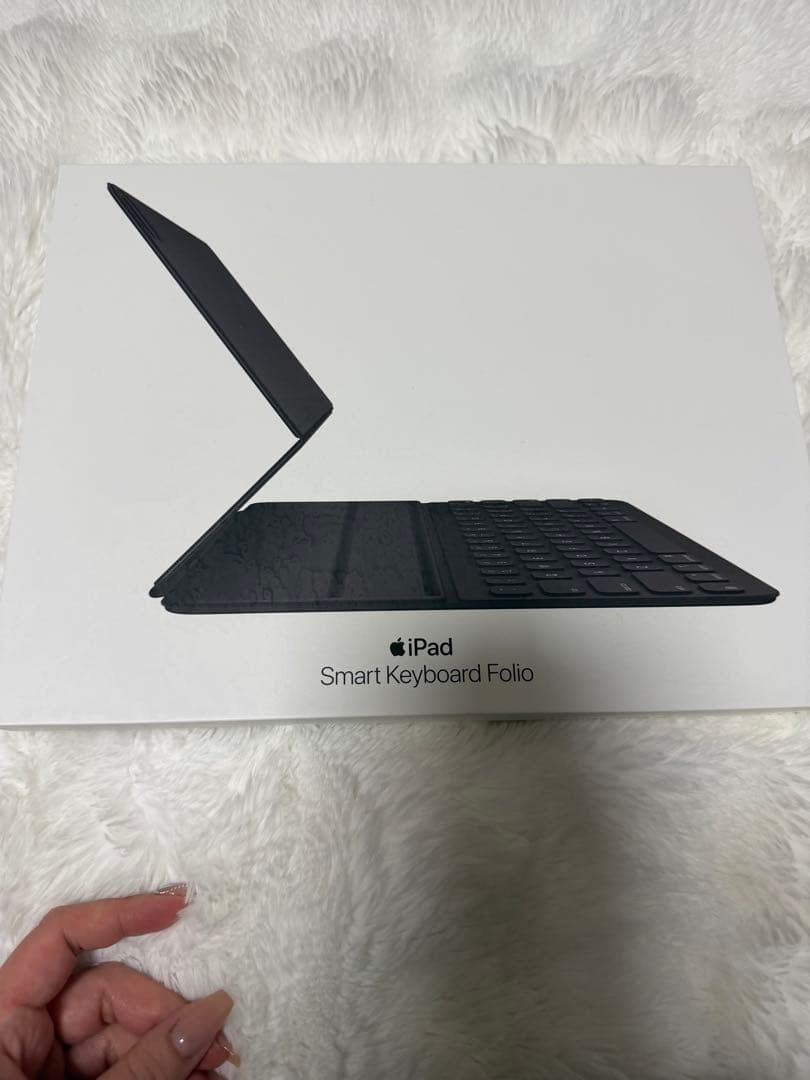 iPad Pro 12.9 6th 第6世代　Wi-Fi 128GB キーボード
